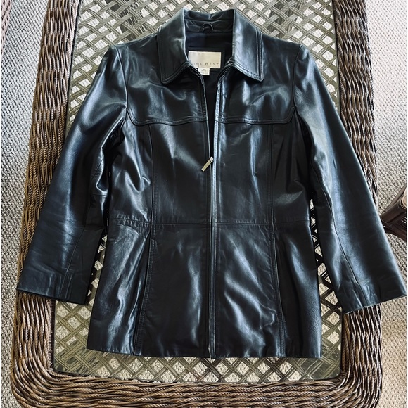 Vintage Nine West Black Leather Jacket M Petite - Picture 1 of 11